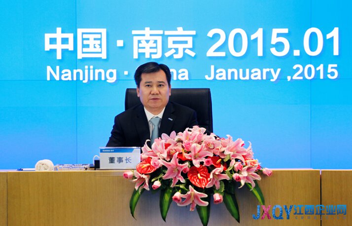 张近东：以极简管理 实现“三极裂变”