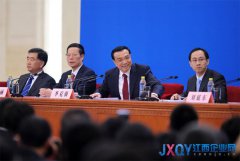 李克强：不能以牺牲环境来换取人民并不满意的