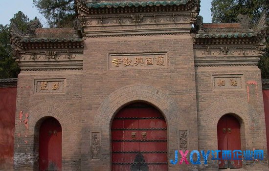 国家宗教局回应兴教寺“拆迁”：依法妥善处理