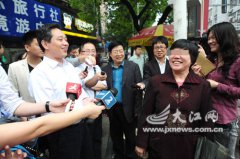 南昌市长：&ldquo;生命可贵 宁可慢点&rdquo;[图]