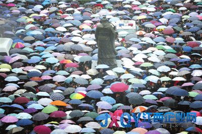 中国多地密集试行公务员聘任制 北京方案尚研讨