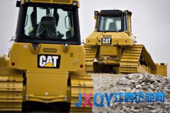 做空大师查诺斯枪口瞄准卡特彼勒