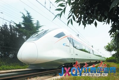 中铁投启动170亿机车招标 动车组招标预计200亿